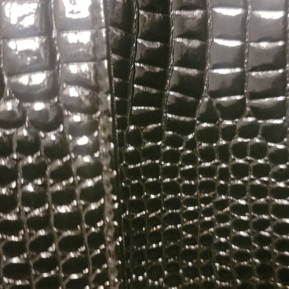 Givenchy Toiletry - Picture 11 of 16